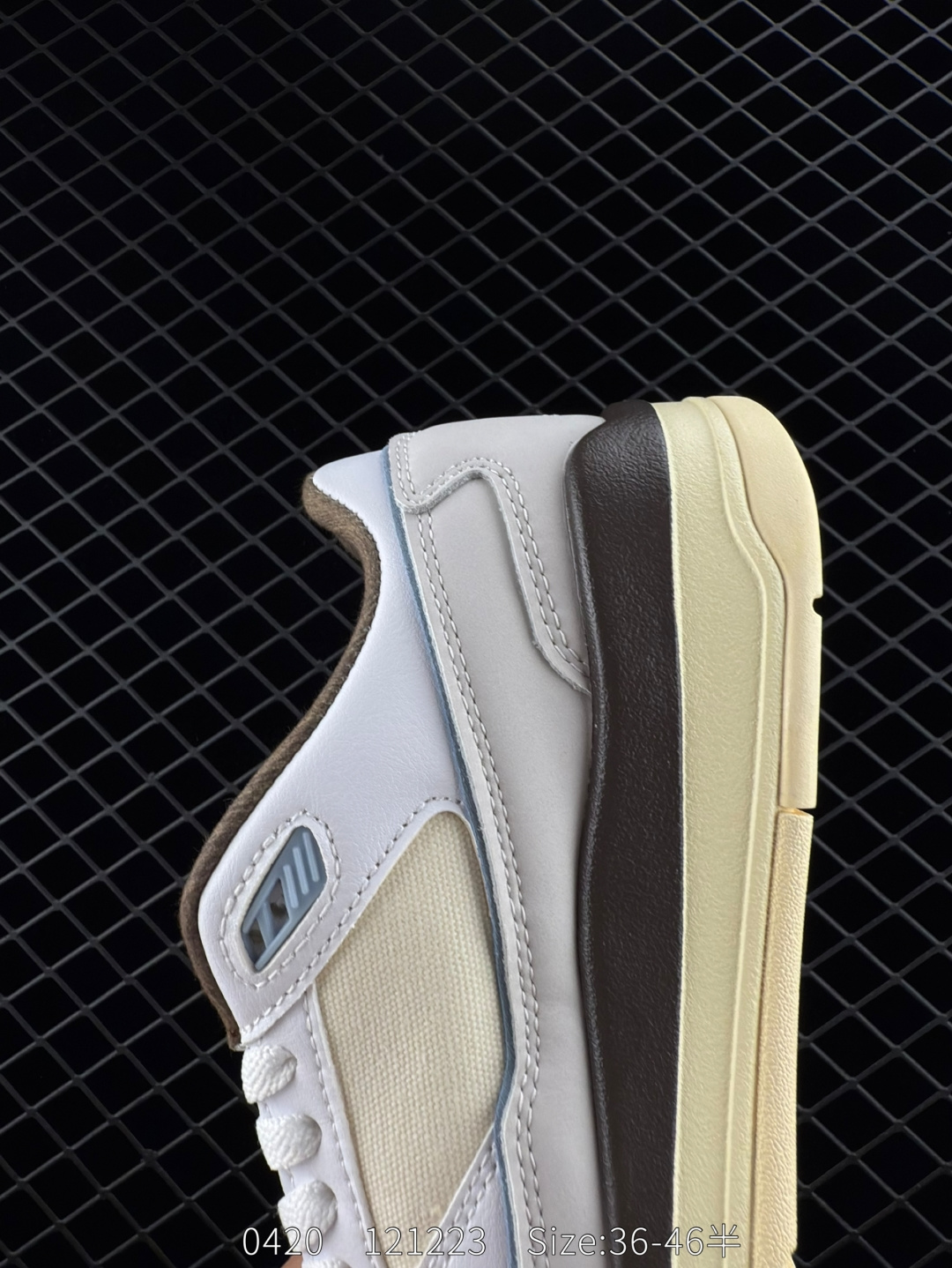 NIKE  JORDAN FLIGHT COURT